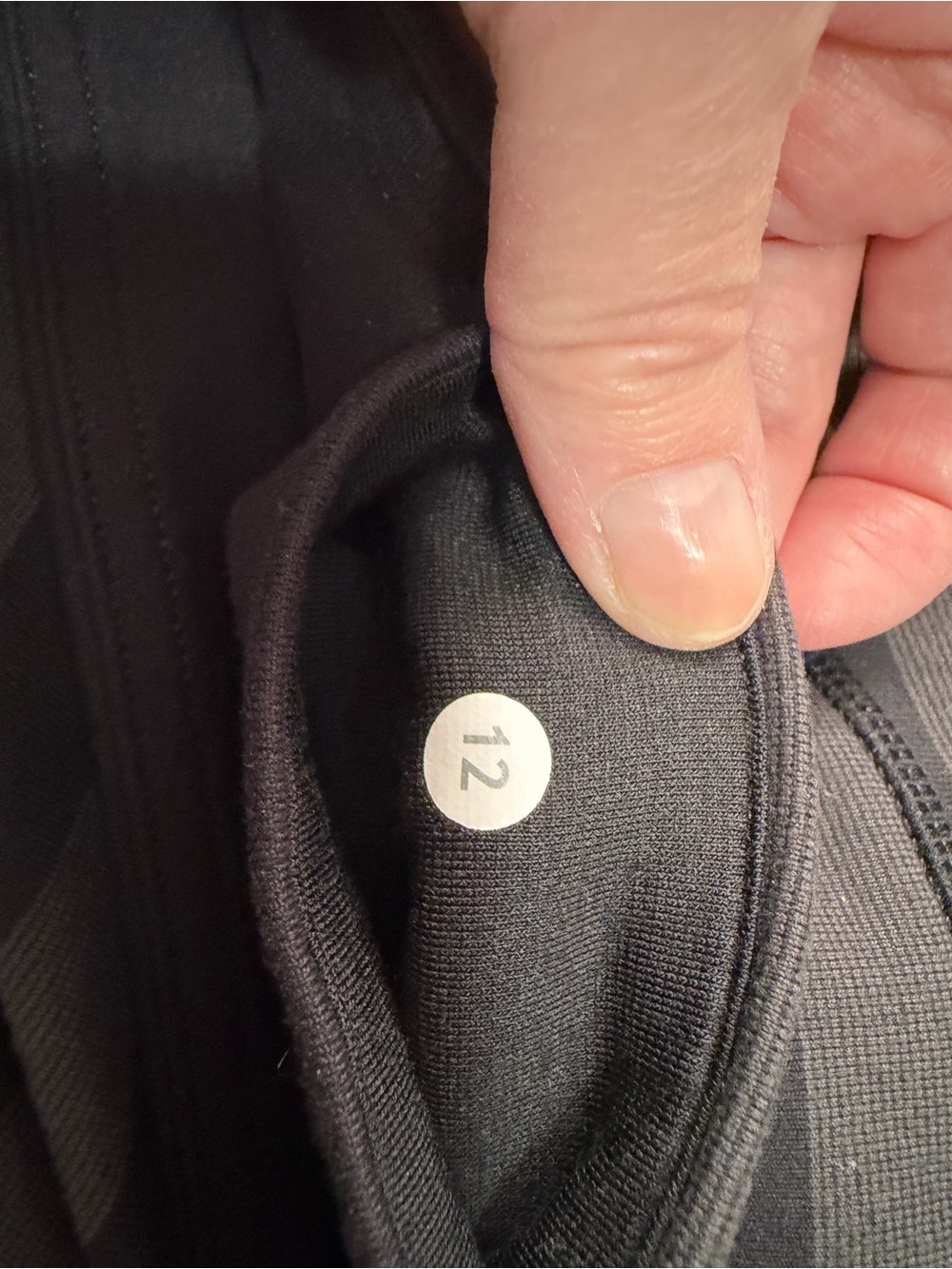 Lululemon Wonderunders - Picture 3 of 3